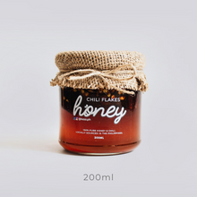 Load image into Gallery viewer, Honey Infusion: CHILI FLAKES HONEY
