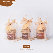 Load image into Gallery viewer, Sinamay bag - HONEY INFUSIONS
