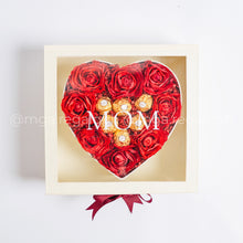 Load image into Gallery viewer, Mother's Day: HEART (with free custom names)