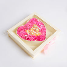 Load image into Gallery viewer, Mother's Day: HEART (with free custom names)
