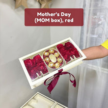 Load image into Gallery viewer, Mother&#39;s Day box, 𝗠𝗢𝗠
